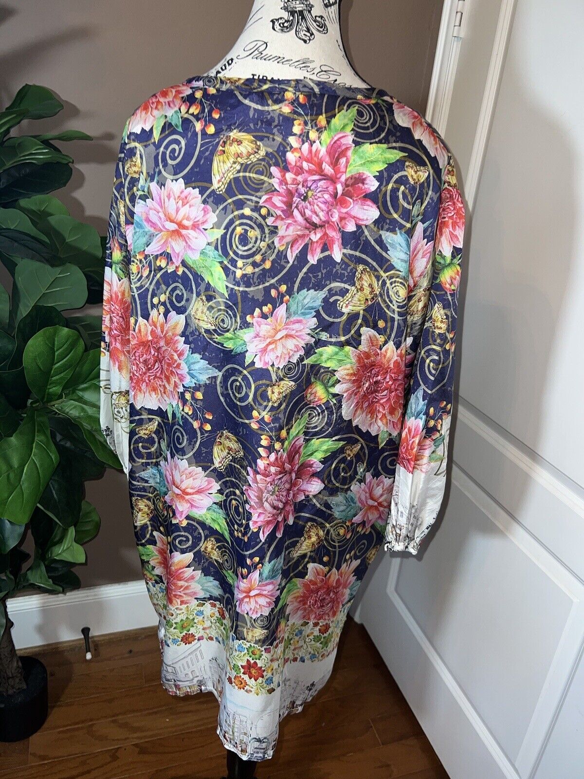 Johnny Was 100% Silk Tunic Top Tassels Jewel Tone XL 1X 1XL Floral &City