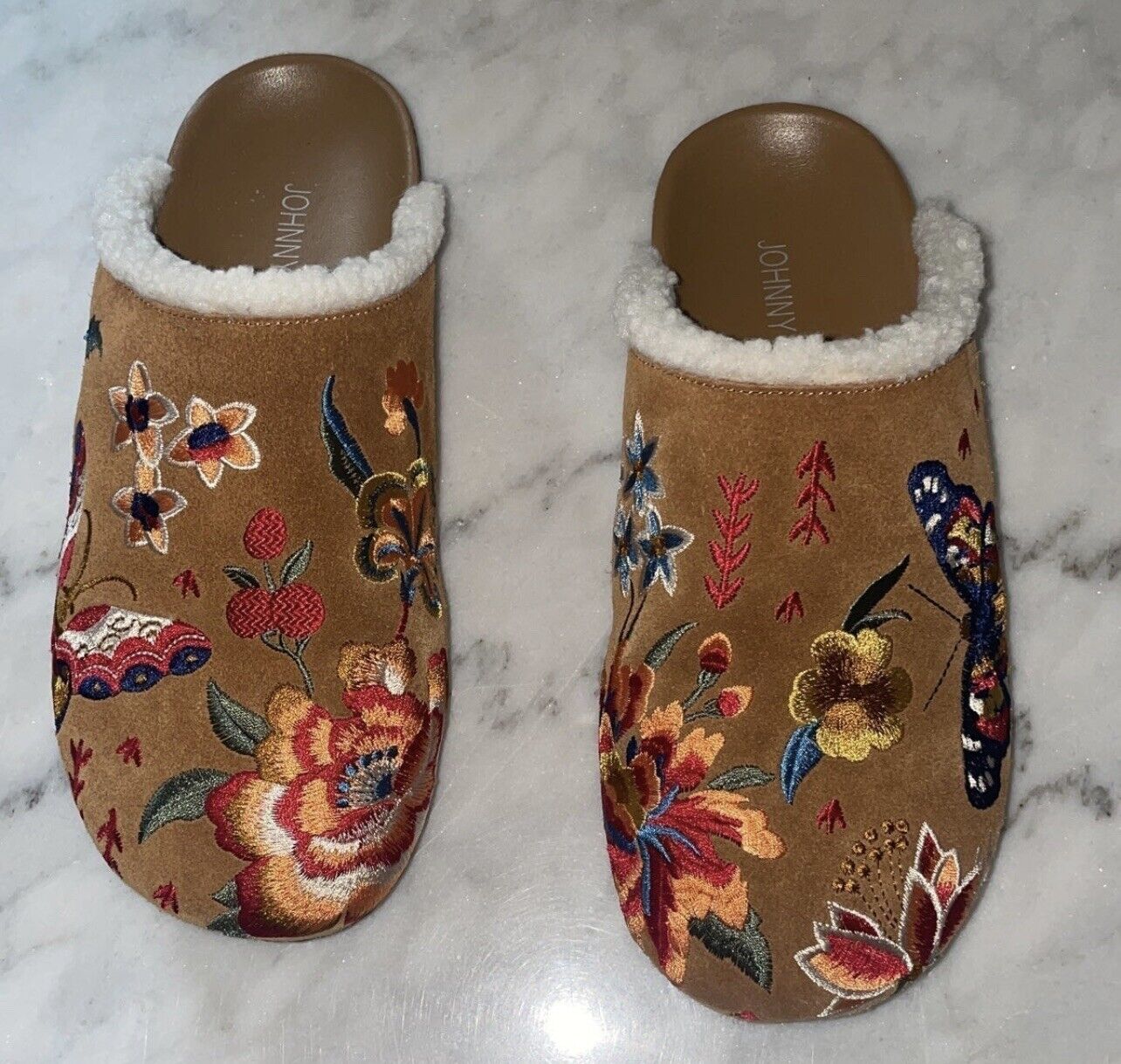 Johnny Was Embroidered Suede Shoes Mules with Sherpa Lining New w/o Box sz 37.5