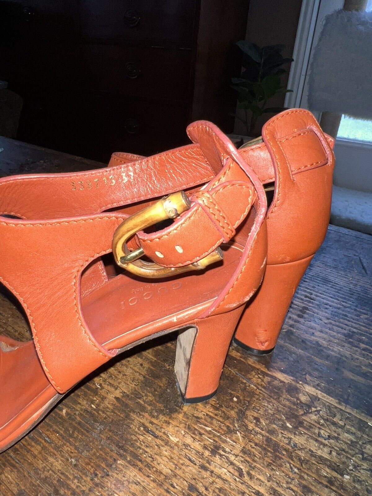 Gucci Vintage Leather and Bamboo Heels Orange Red Shoes sz 37 AUTHENTIC