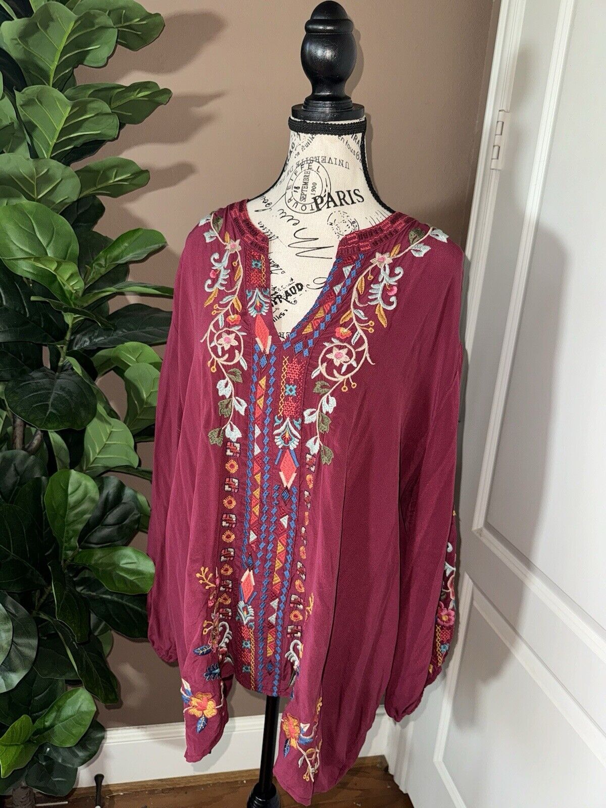 Johnny Was 3X 3XL 100% Silk Tunic Top Kimono Sleeves Embroidered