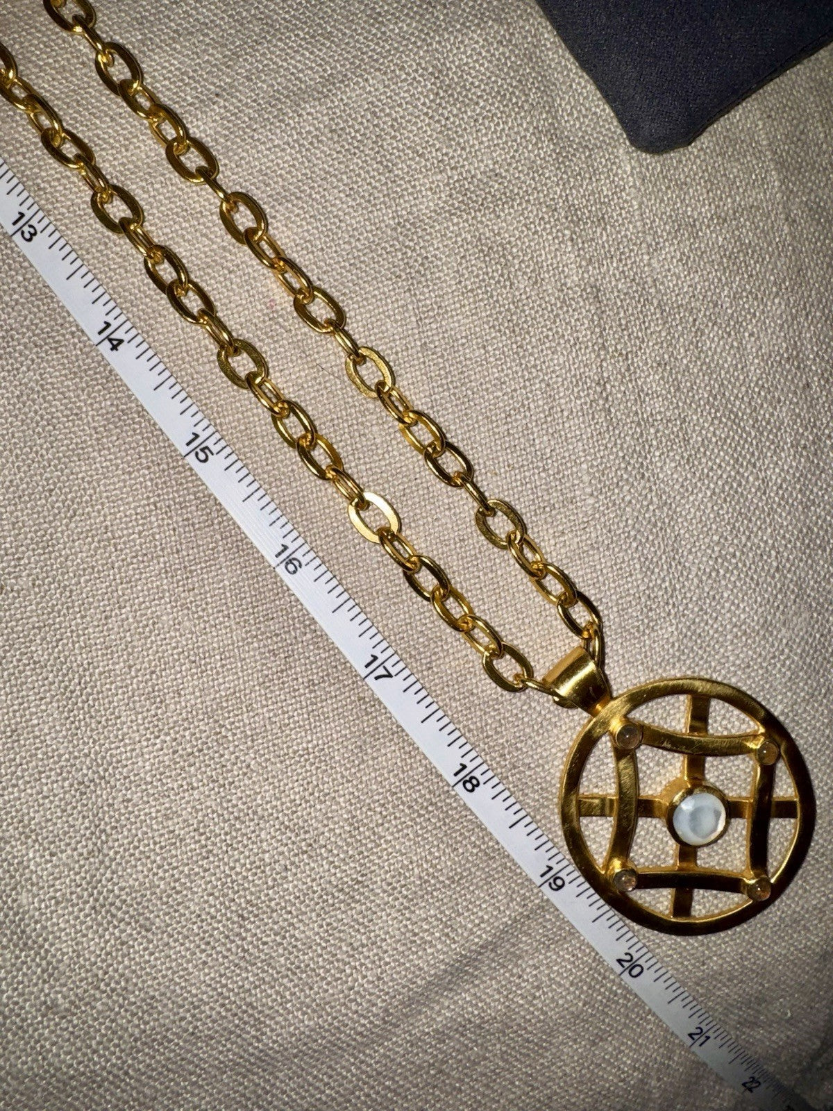 9010866