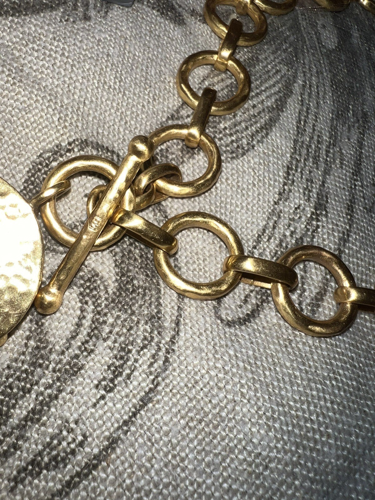 7990633