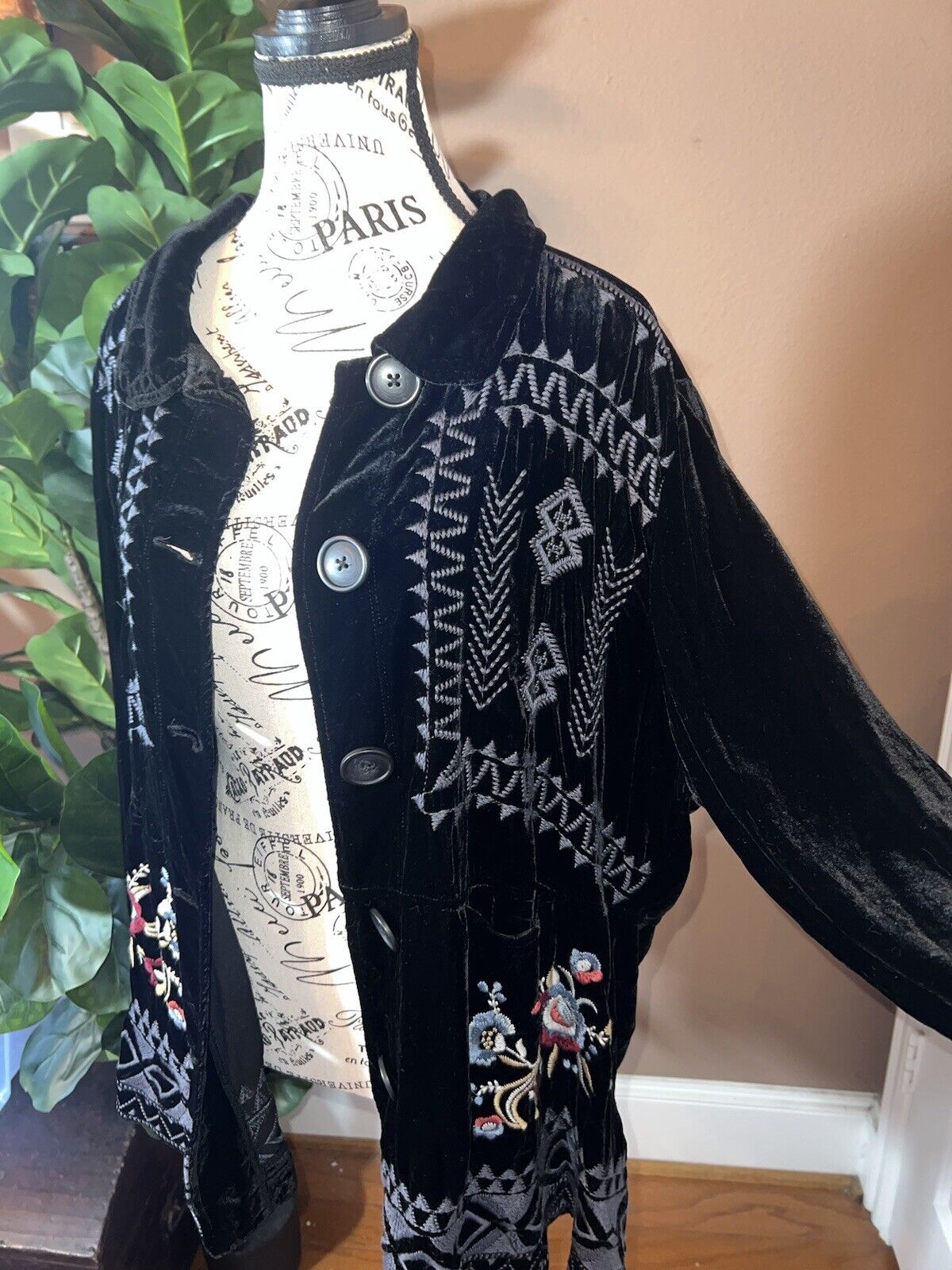 Johnny Was Black Velvet W Embroidery Button Up Kimono Jacket Coat 1X 1XL