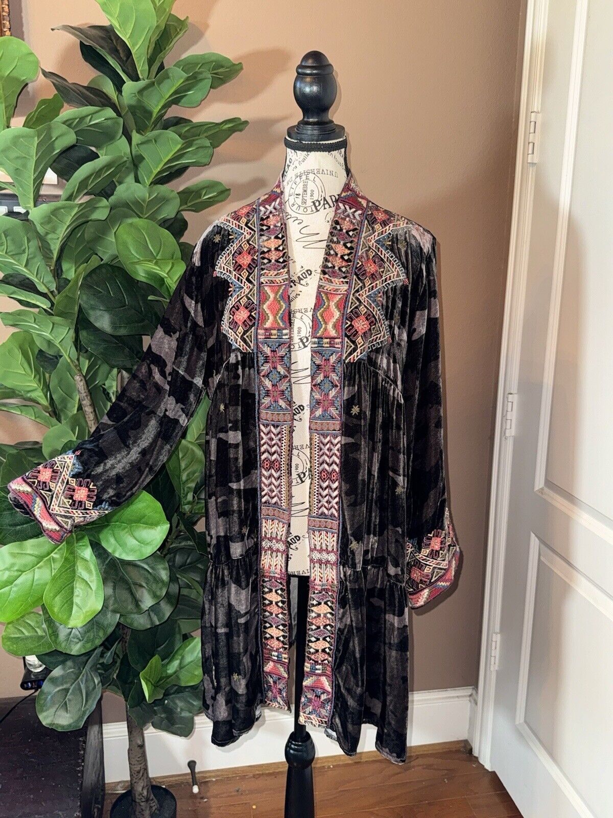 Johnny Was L Velvet Long Kimono Duster Embroidered Wrap Cardigan Jacket