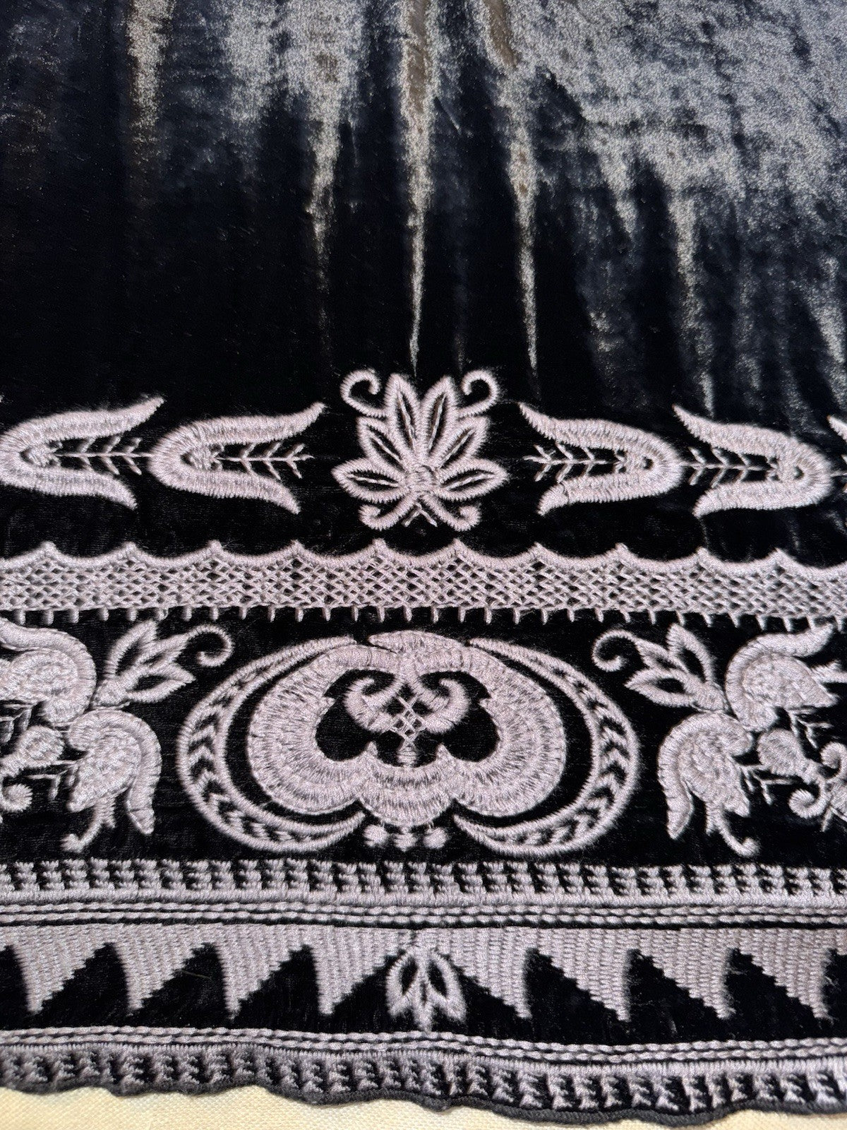 https://i.ebayimg.com/00/s/MTYwMFgxMjAw/z/UQkAAeSwODpo97fI/$_57.JPG