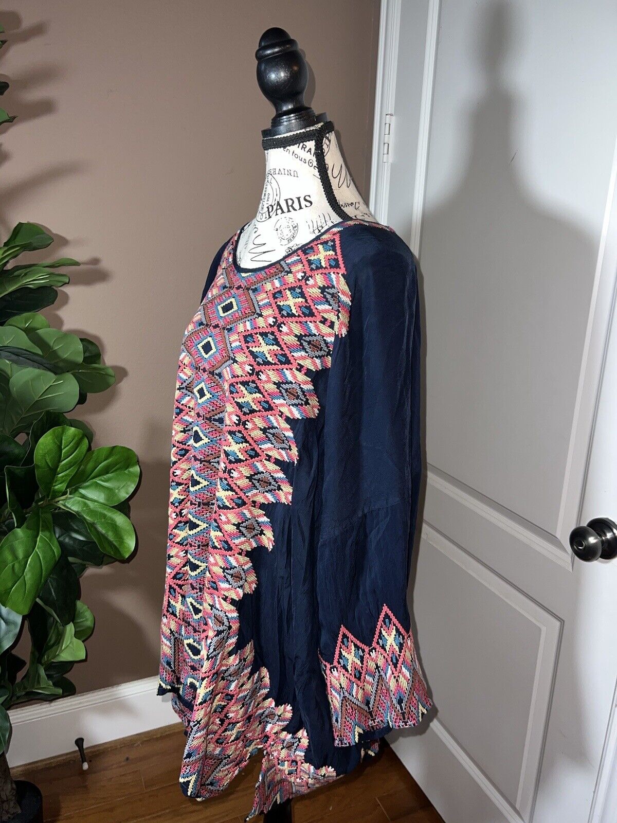 Johnny Was 3XL 3X Dark Blue Tunic Top WOW STUNNING Embroidery Kimono Sleeves