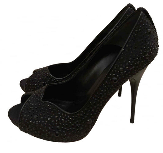 Alexander McQueen 38.5 Black Crystal Pumps High Heels Retail $1750 Alexander McQueen
