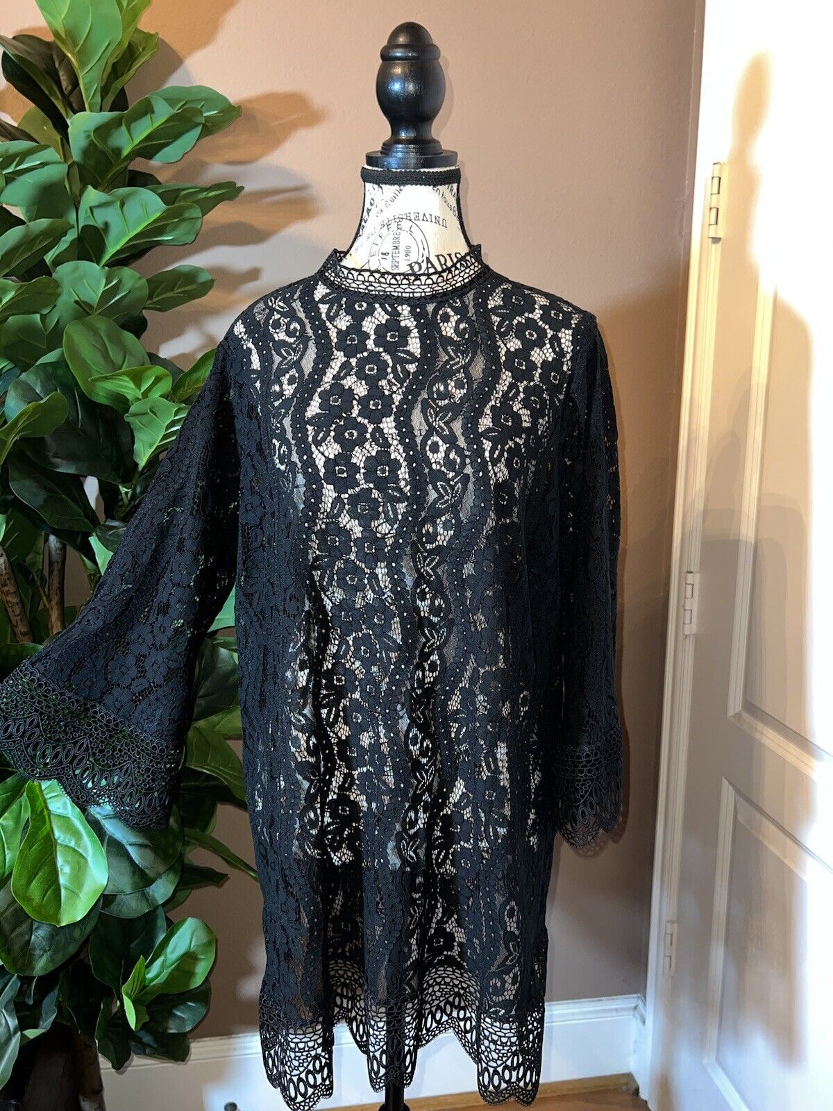 Johnny Was Sz XL Black See Through Lace Tunic Elegant & Classic