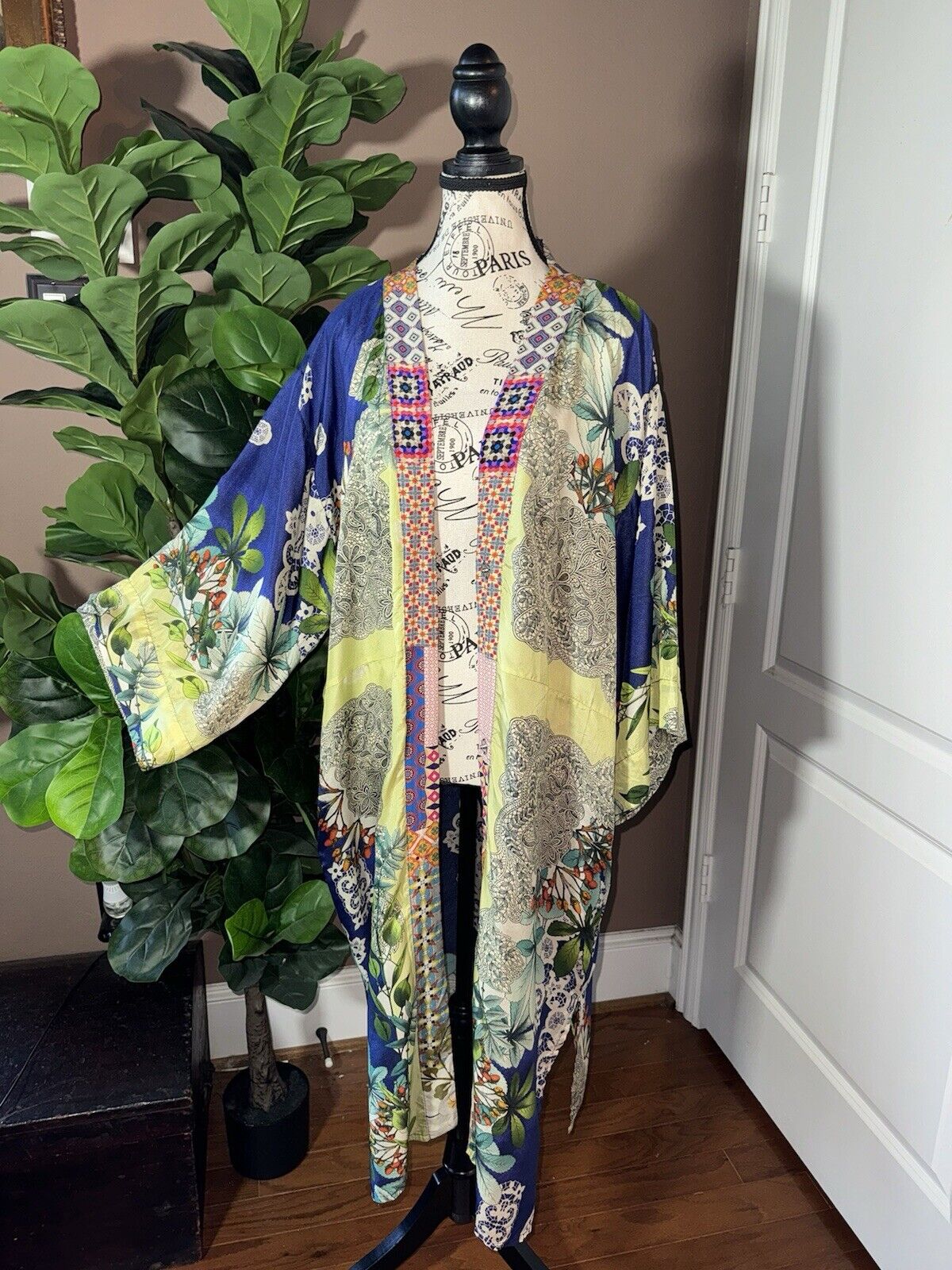 Johnny Was L Large 100% Silk Long Kimono Wrap Floral Duster Wrap Robe