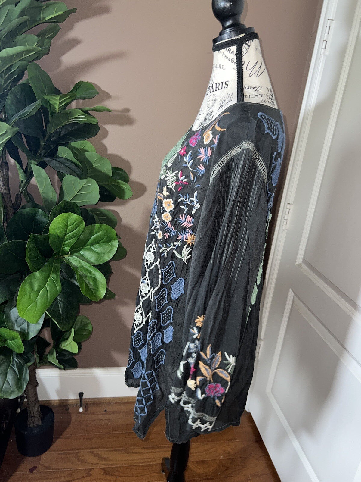 Johnny Was L Black Embroidered Blouse Tunic Top Mini Dress Kimono Sleeve Shirt Johnny Was