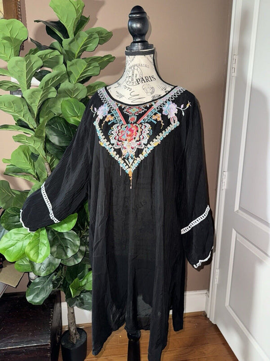 Johnny Was 3x 3XL Tunic Top Black Mini Dress Embroidery Excellent Condition