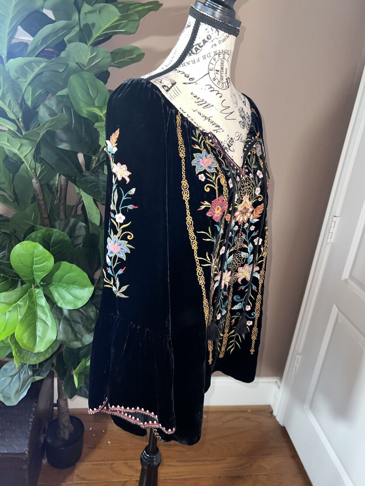 NEW Johnny Was Black Velvet Embroidered Peasant Tunic Top Kimono Sz XL 1X NWOT