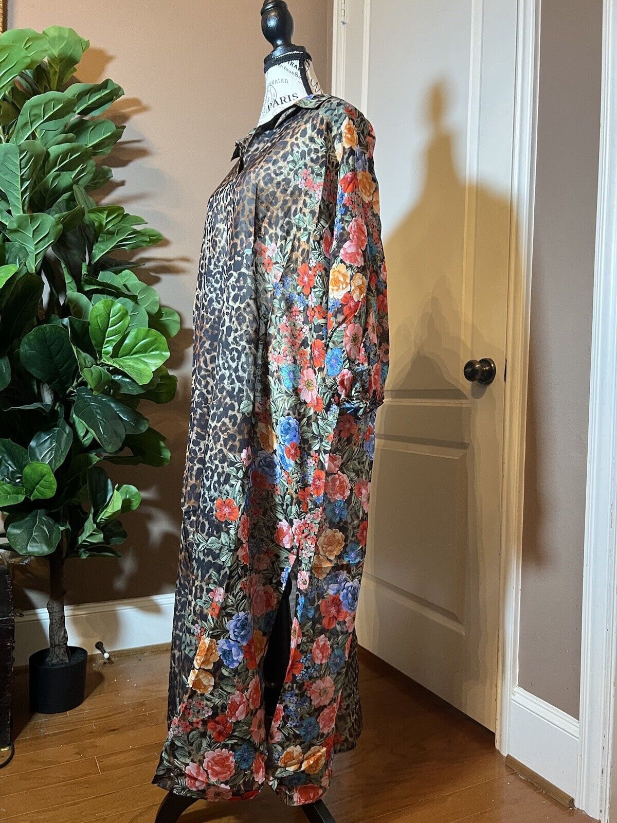 Johnny Was XL Maxi Dress Cover Up Lightweight Floral & Leopard Pattern