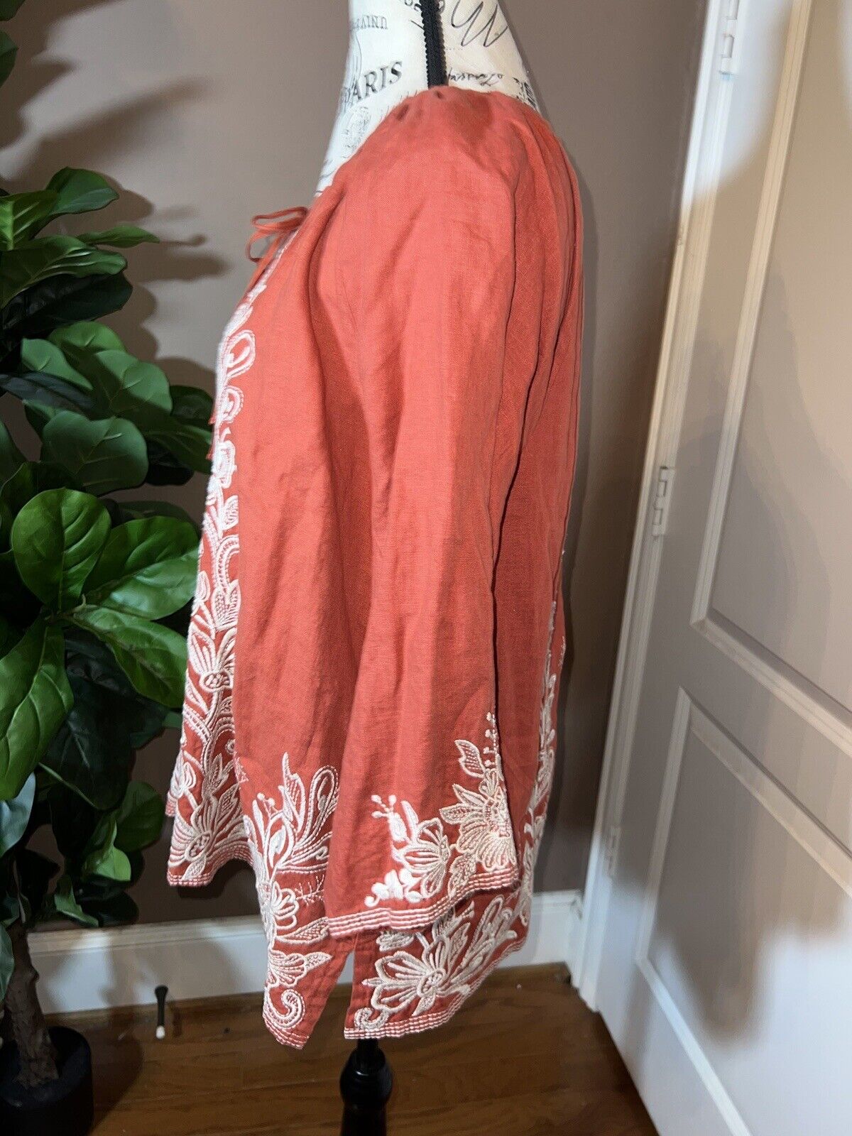 Johnny Was L Large Linen Kimono Sleeve Peasant Top Floral Embroidered