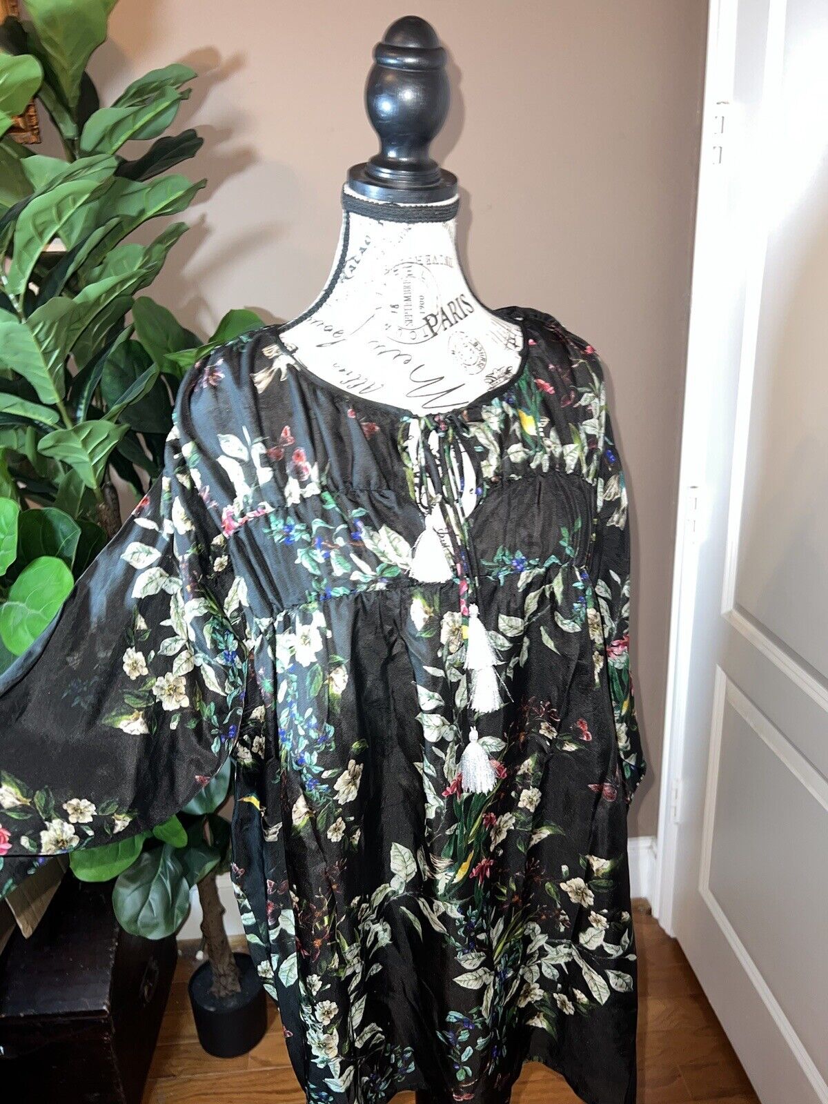 Johnny Was 100% Silk Black Floral Tunic Top Kimono 2X 2XL XXL  Butterfly