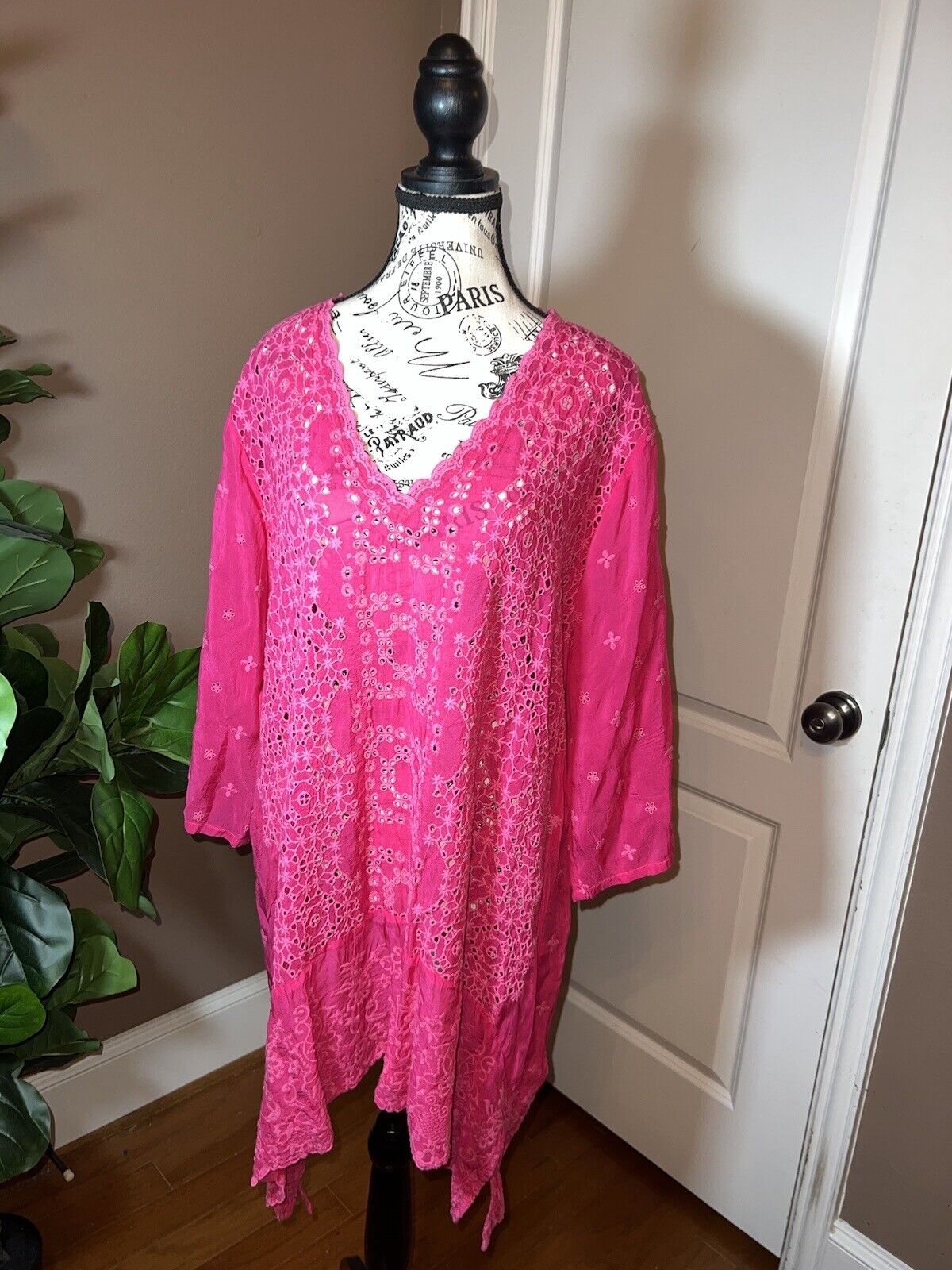 JOHNNY WAS Women's Barbie Pink Eyelet Tunic Blouse Kimono Top XXL 2X 2XL SPRING