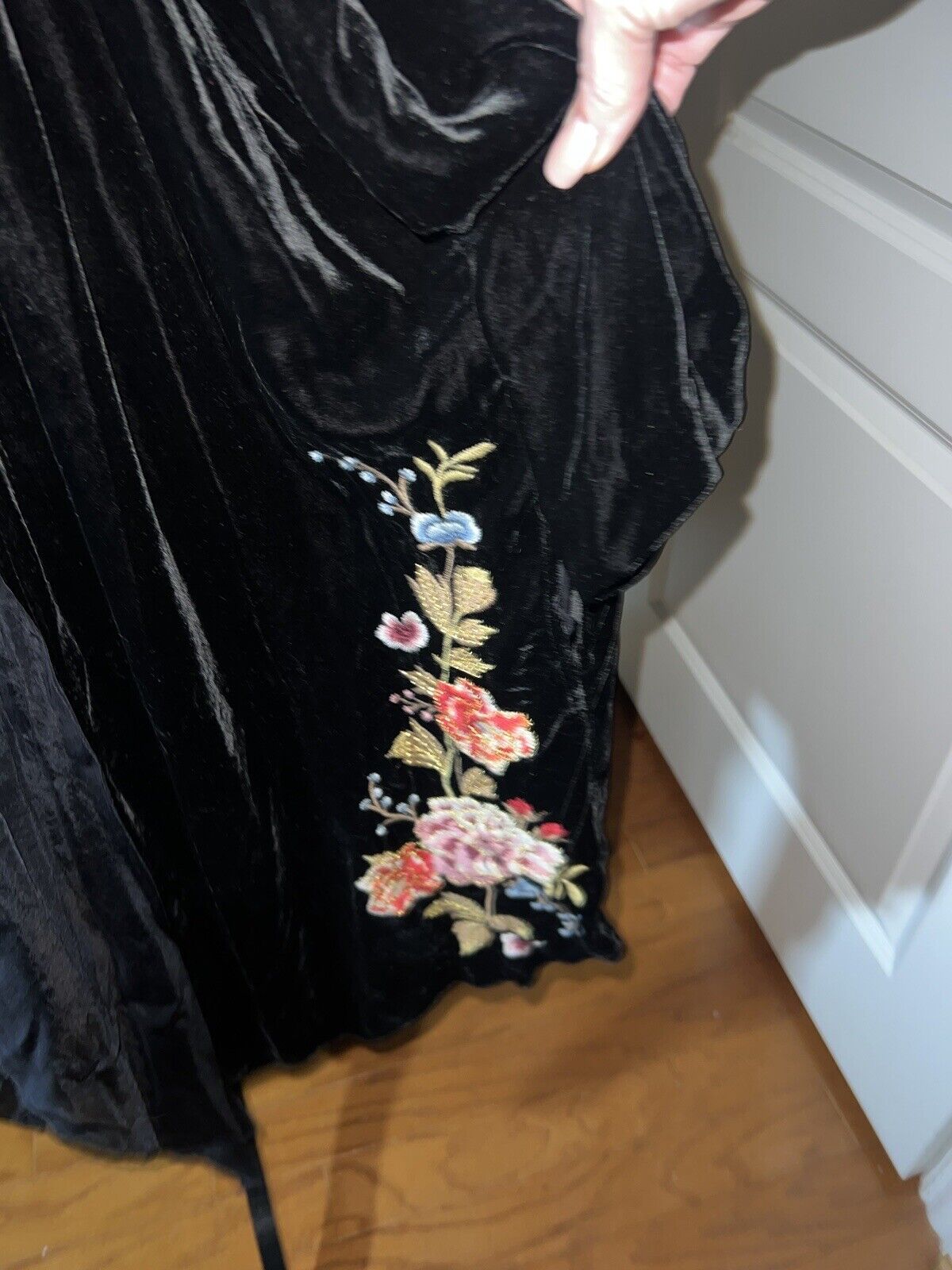 Johnny Was Black Embroidered Velvet & Silk Long Kimono Wrap Large Floral