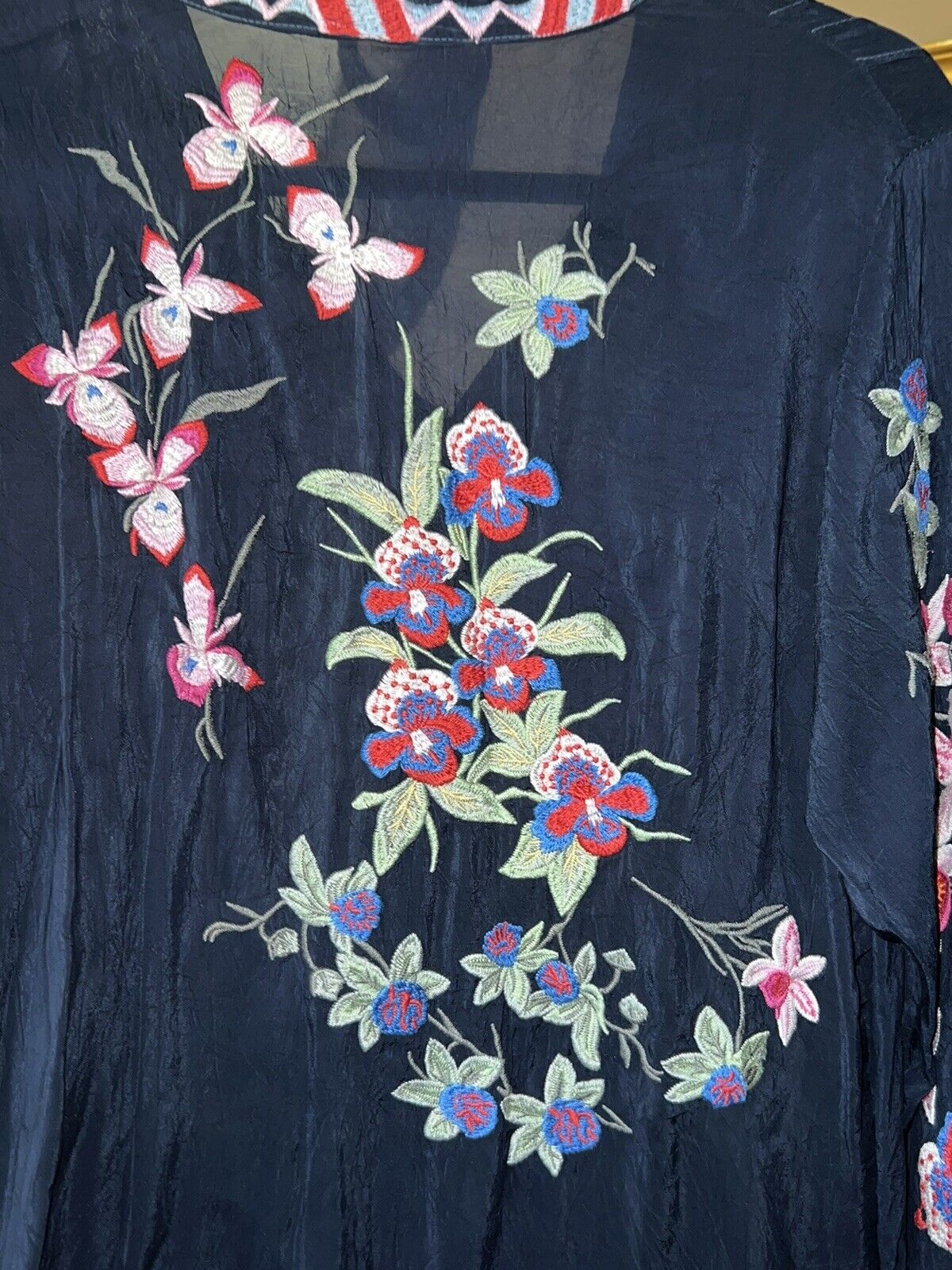 Johnny Was Beautiful Embroidered Tunic Kimono Silky Feel Gorgeous Flowers Sz 1X