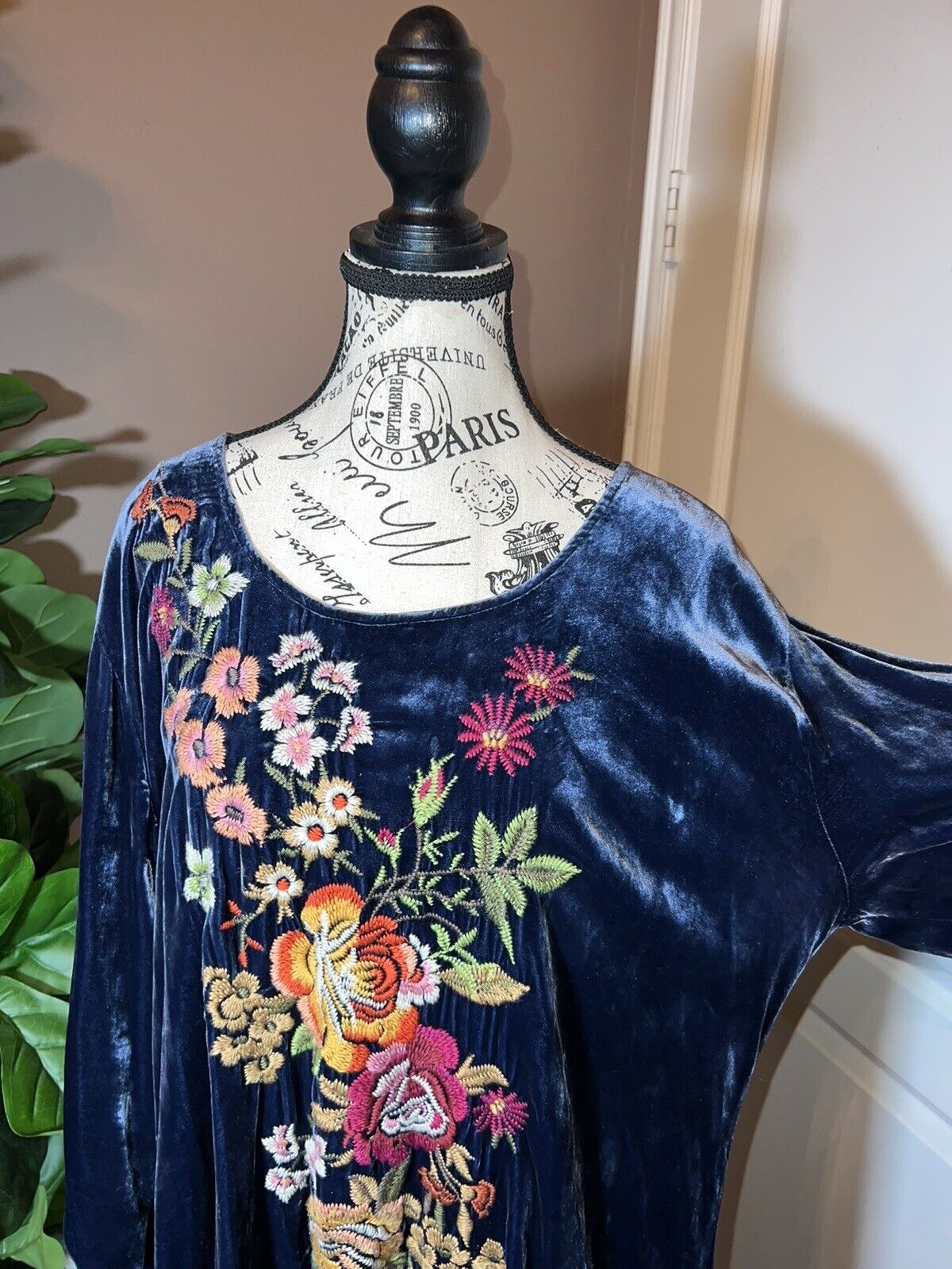 Johnny Was Floral Embroidered Blue Velvet Tunic Top Mini Dress Peacock XL NWO