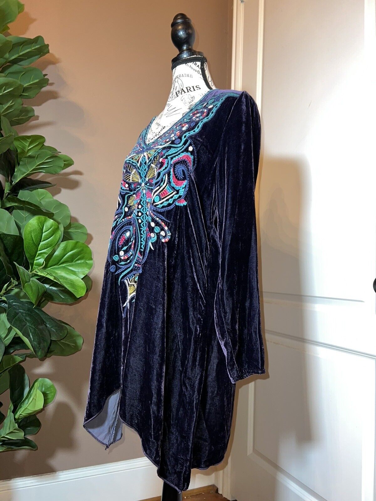 Johnny Was Midnight Purple Butterfly Velvet Embroidered Tunic Top Mini Dress M