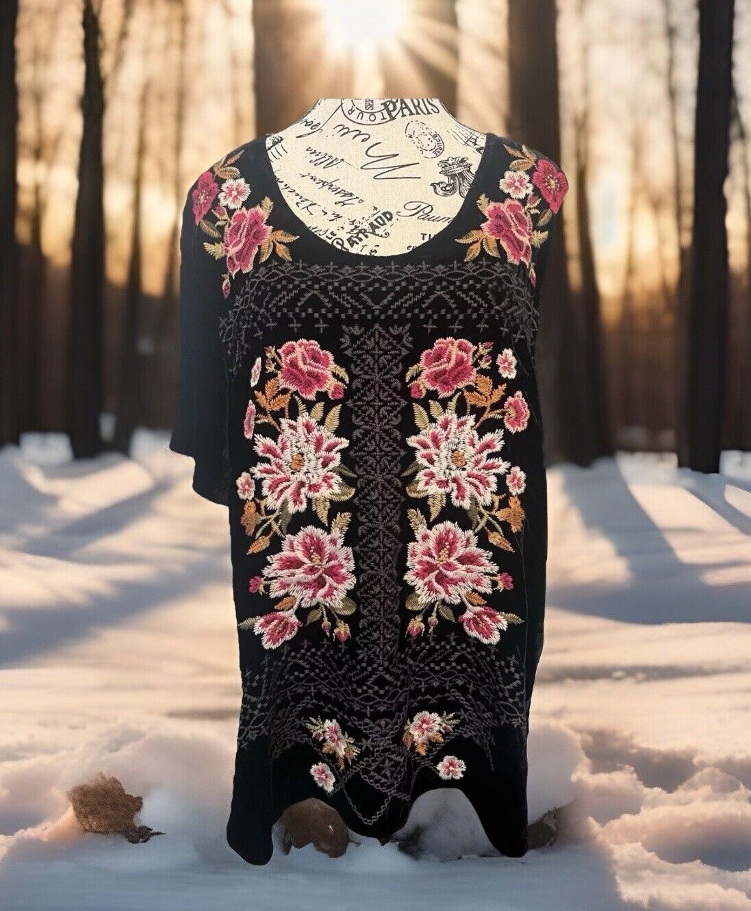 Johnny Was Sz Xl Black Velvet Heavily Embroidered Tunic Top Floral Roses