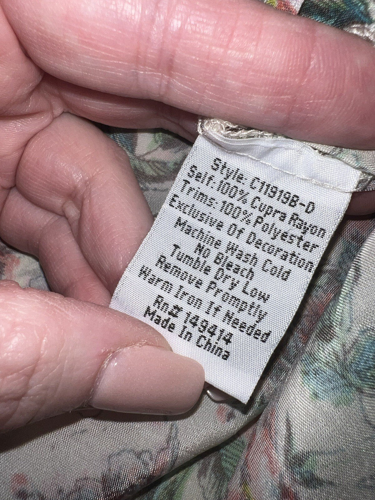 Johnny Was Sz XL Silky Soft White Tunic Top Embroidered Floral Johnny Was