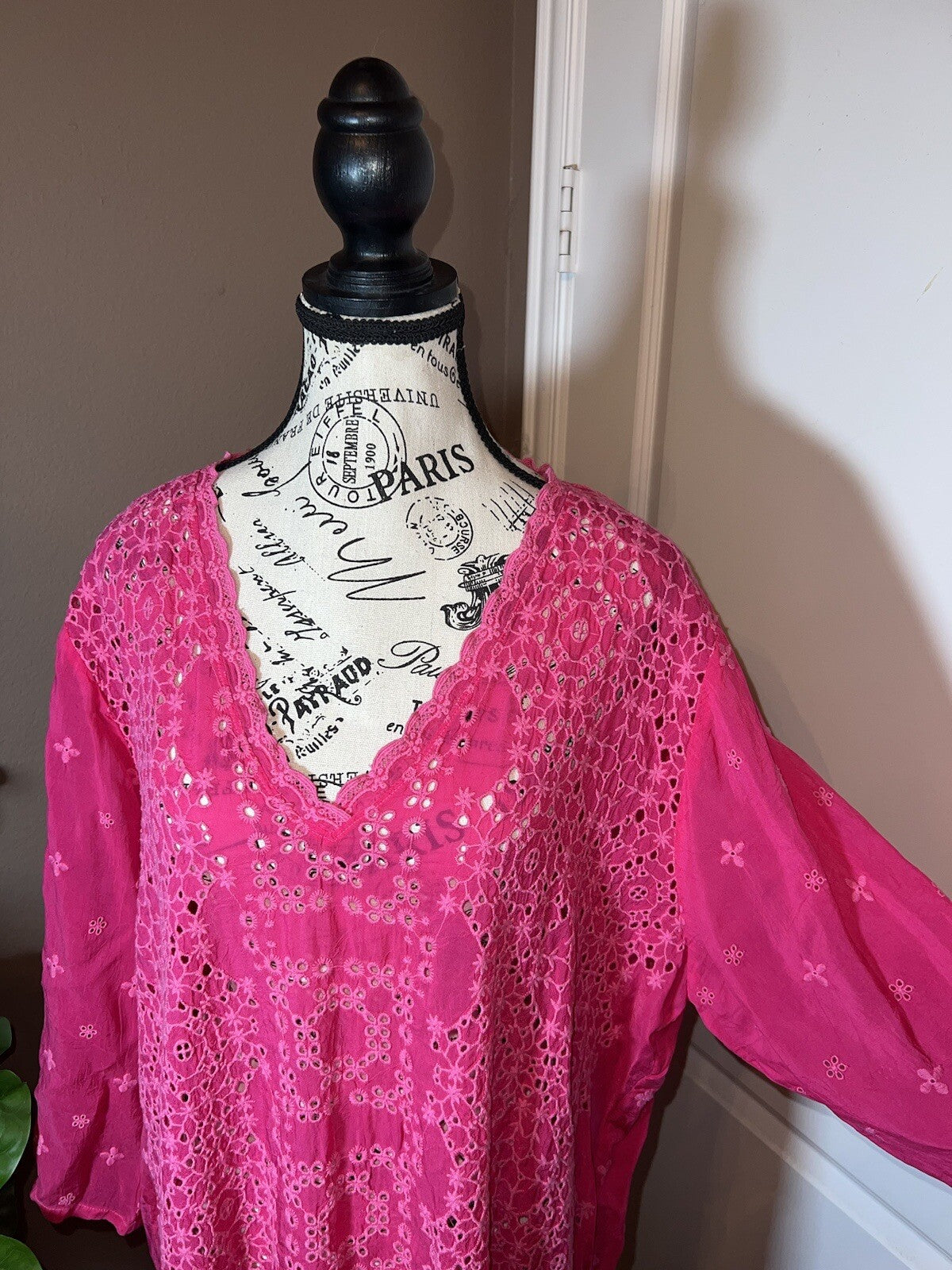 JOHNNY WAS XXL Hot Pink Tunic Top Eyelet Lace Blouse BOHO Shirt Lightweight Cool Johnny Was