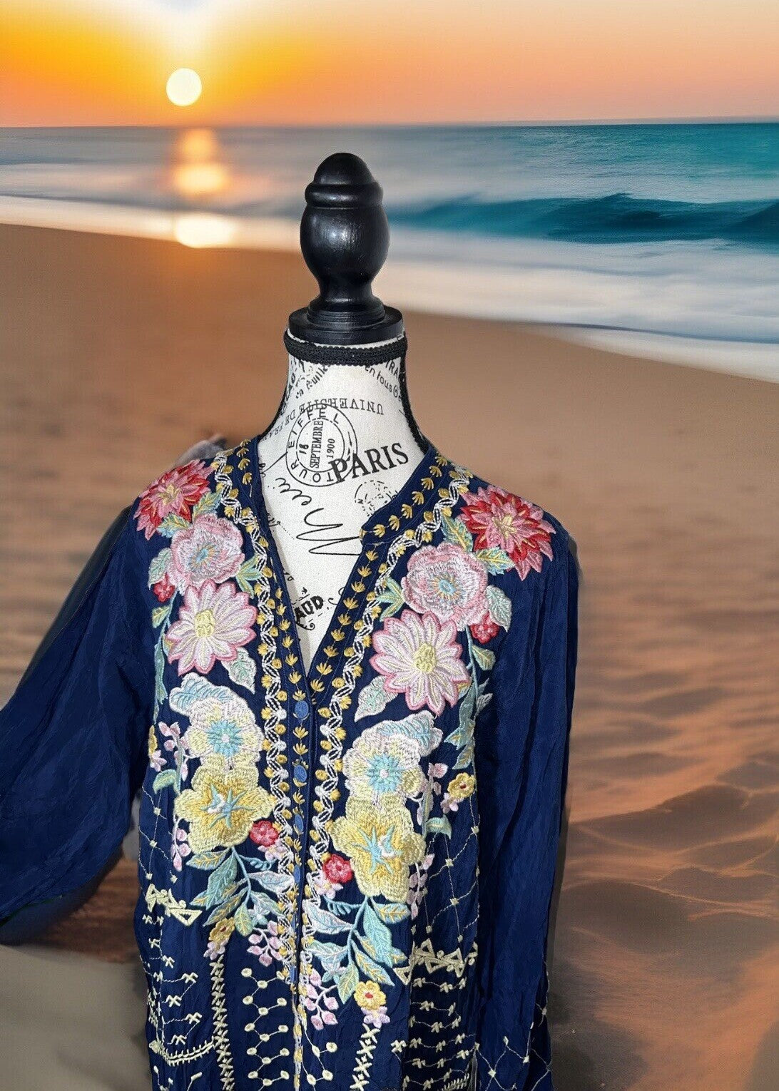 EuC Johnny Was L Large Blue Embroidered Tunic Top Mini Dress Floral RETIRED Johnny Was