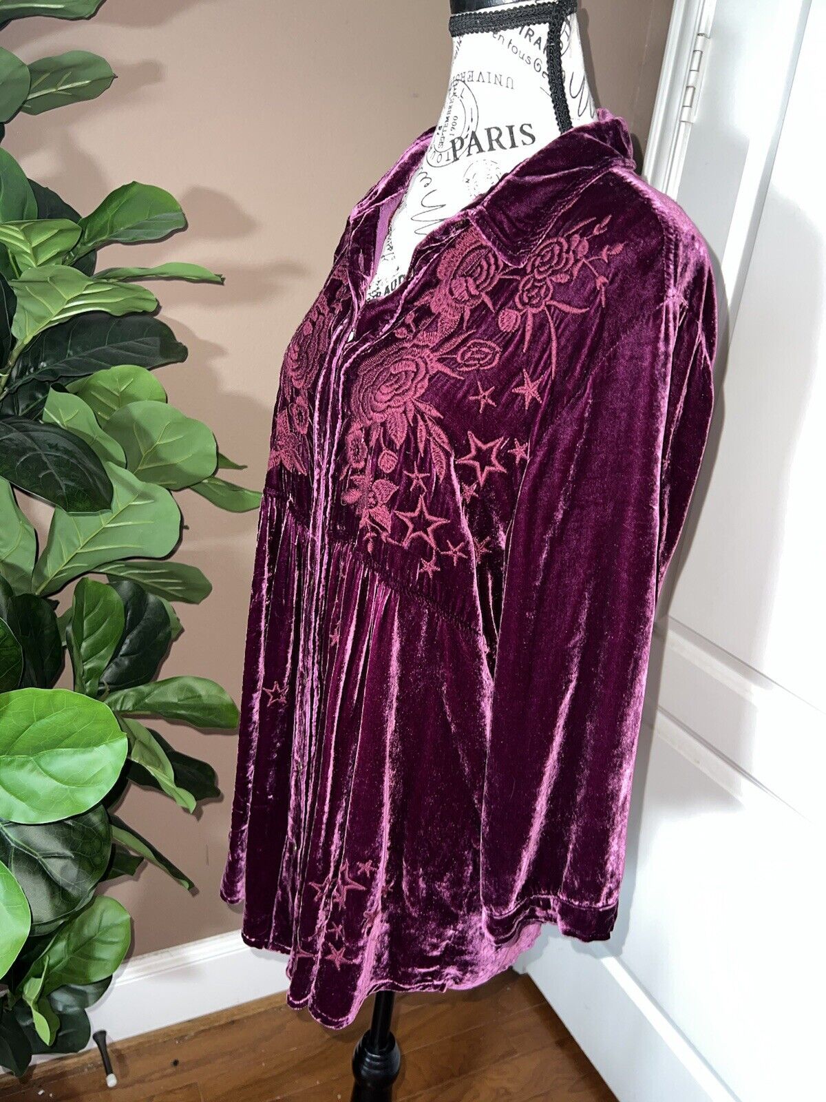 Johnny Was Sz XL Burgundy Wine Velvet Peplum Tunic Top Tonal Embroidery