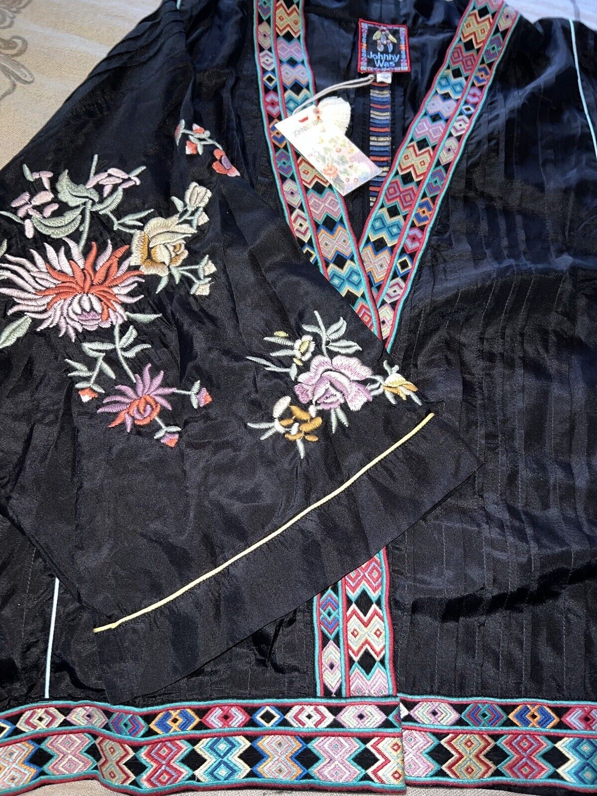 Johnny Was 100% Silk Black Kimono XXL 2X 2XL Floral Embroidered Jacket