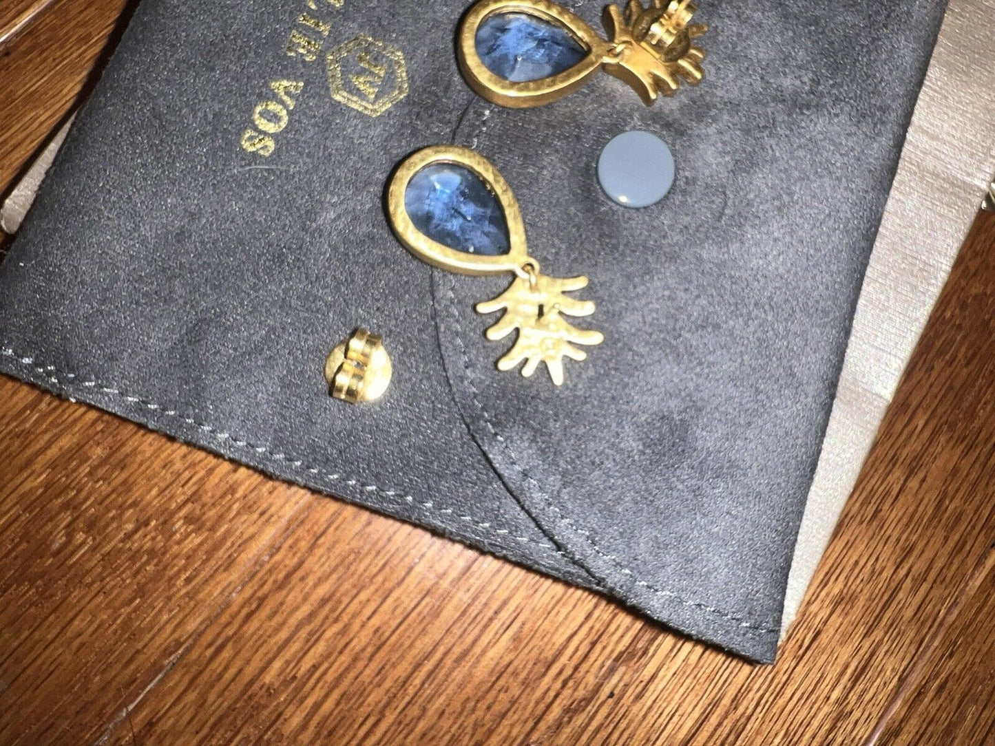 NEW Julie Vos Gorgeous Blue & 24k Gold Plate Pineapple Earrings FUN