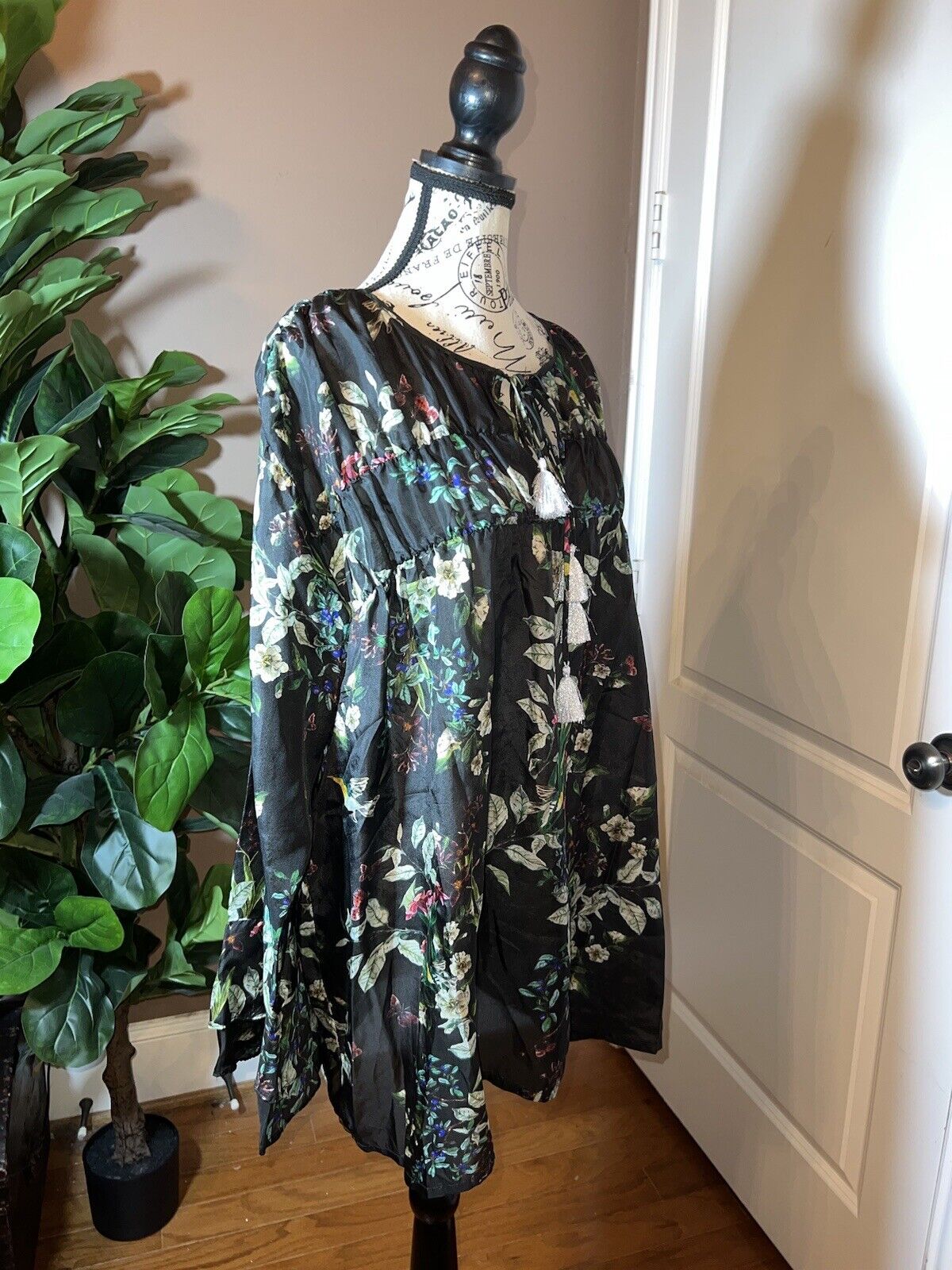 Johnny Was 100% Silk Black Floral Tunic Top Kimono 2X 2XL XXL  Butterfly