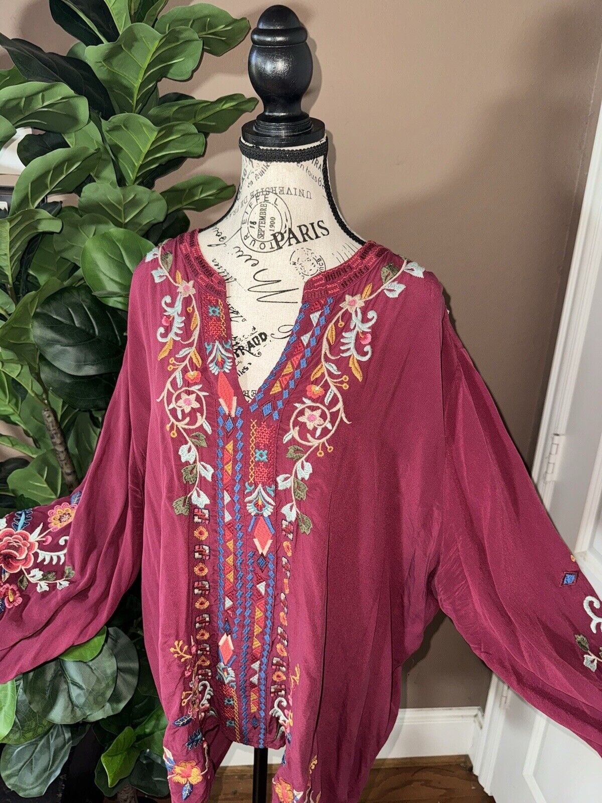 Johnny Was 3X 3XL 100% Silk Tunic Top Kimono Sleeves Embroidered