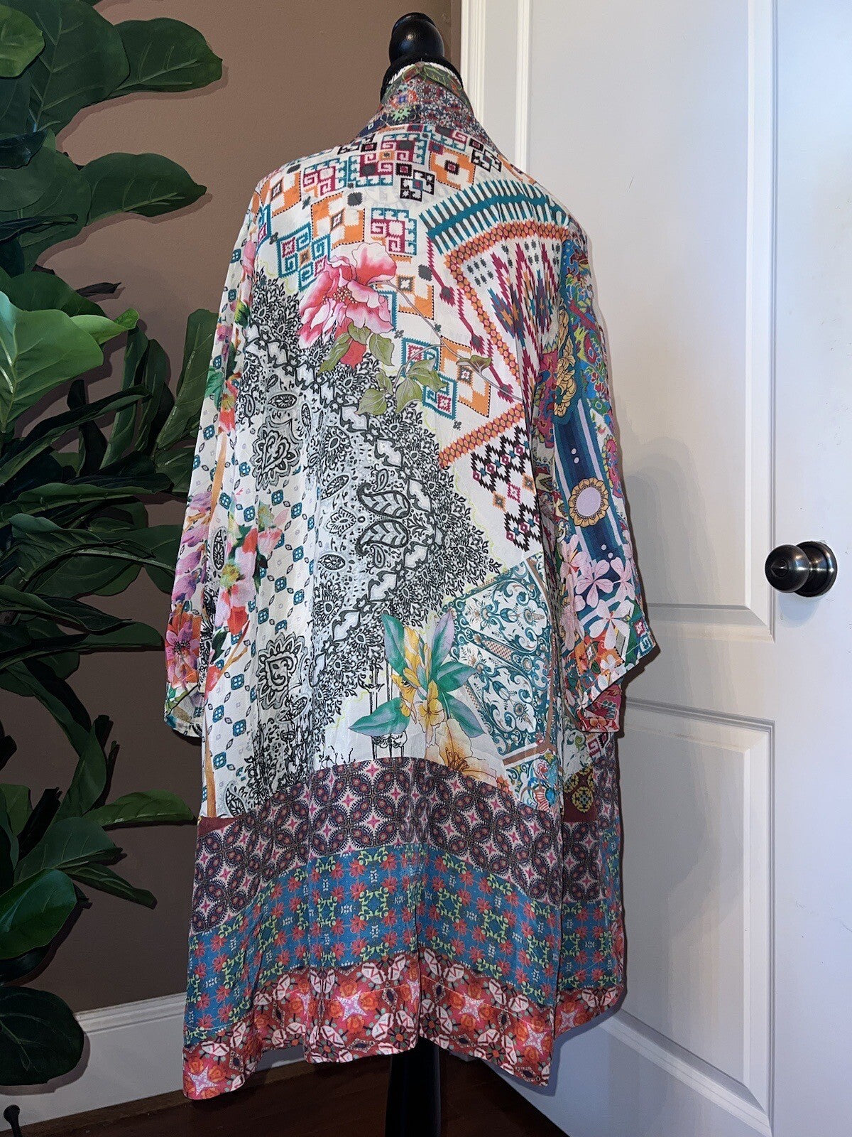 Johnny Was L Large Silky Kimono Top Gorgeous Great Condition Johnny Was