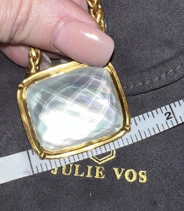 8848933