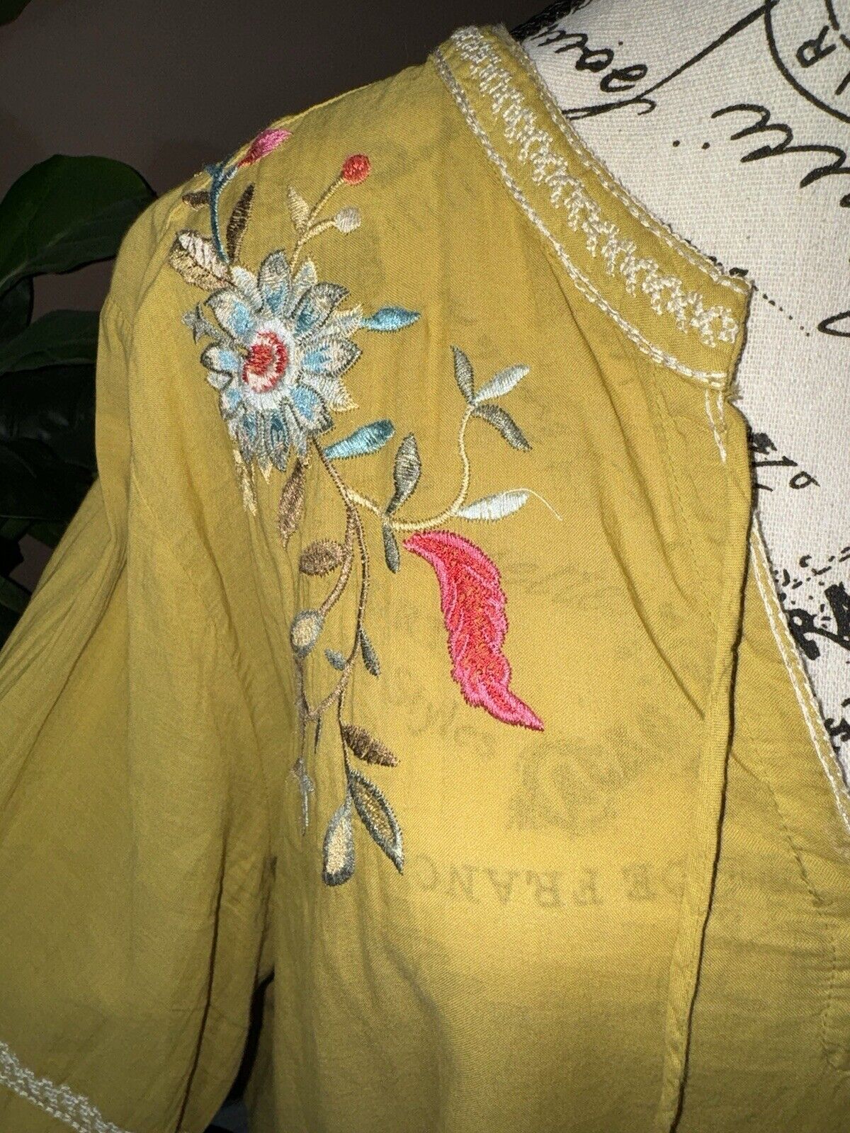 Johnny Was XL 1X 1XL Harvest Gold Tunic Peasant Top Floral Embroidered