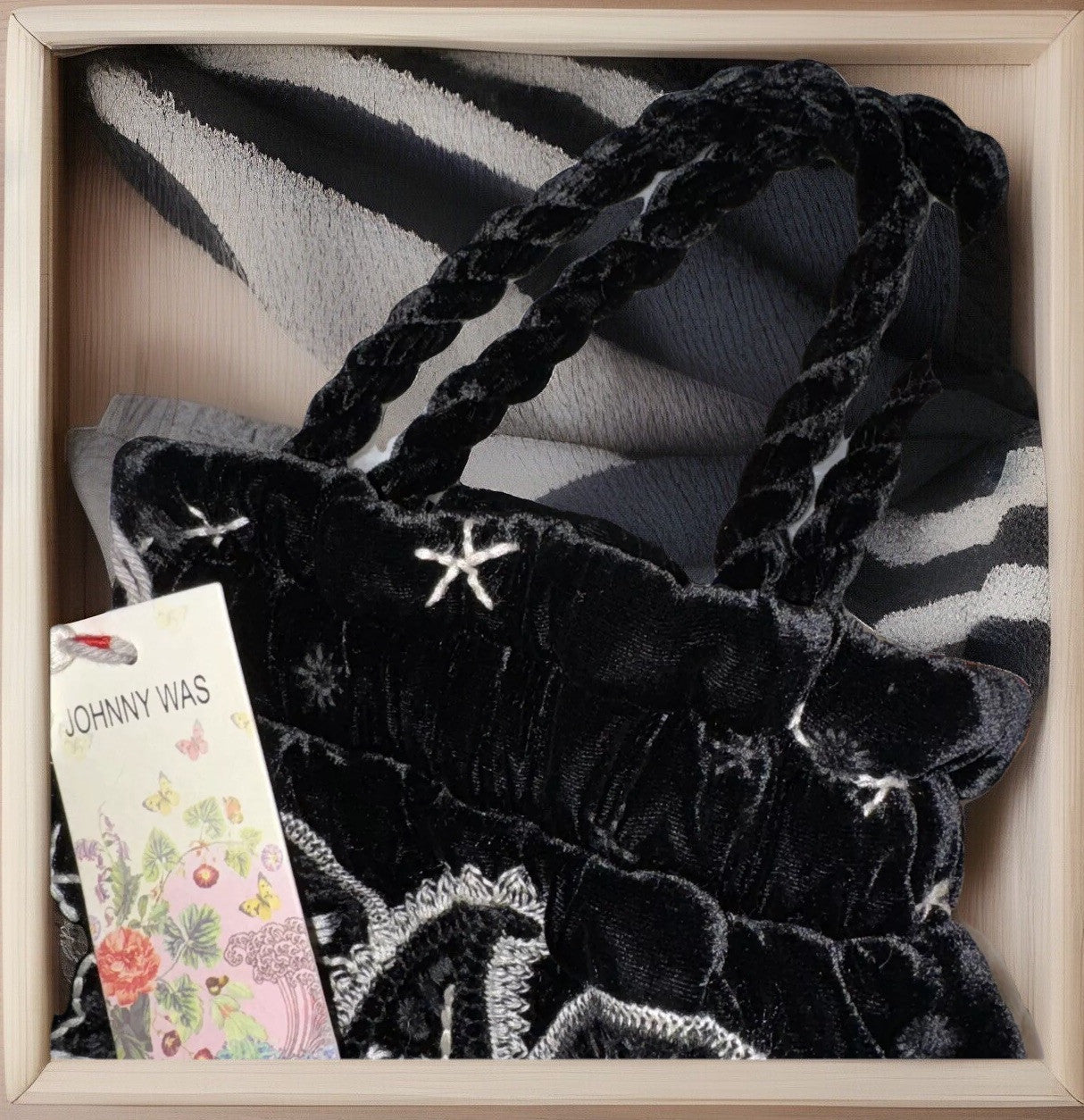 Johnny Was Black Velvet Embroidered Hobo Bag Tote Purse Pink Roses & Paisley Johnny Was