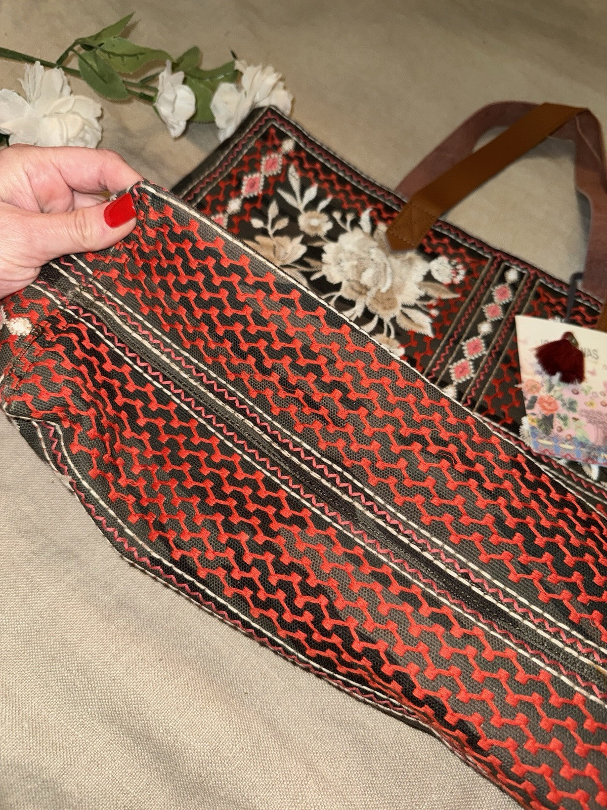 Johnny Was Canvas & Leather Tote Travel Bag Purse Camo & Flowers Embroidered Johnny Was