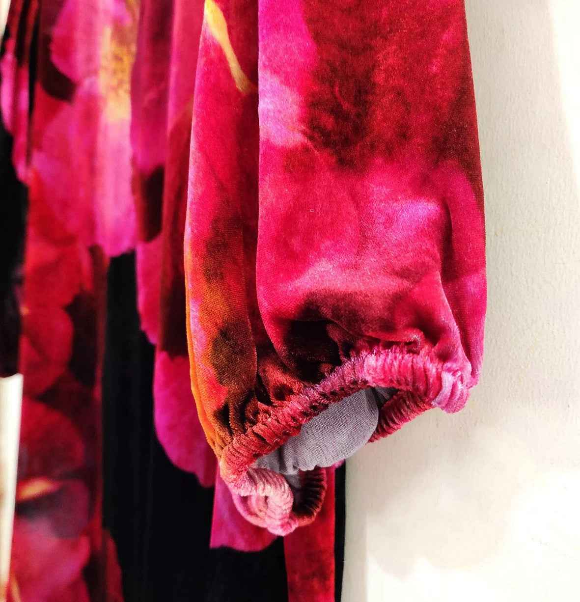 Johnny Was L Velvet Shift Mini Dress Red Black  & Pink BOHO Floral Bloom Johnny Was