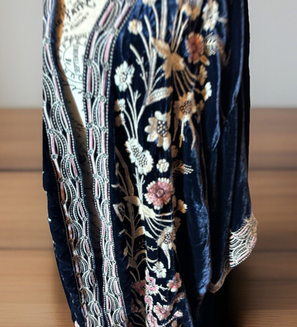 Johnny Was 2X / 3X Blue Velvet Kimono Wrap Jacket Duster BOHO Oversized 30”PTP Johnny Was