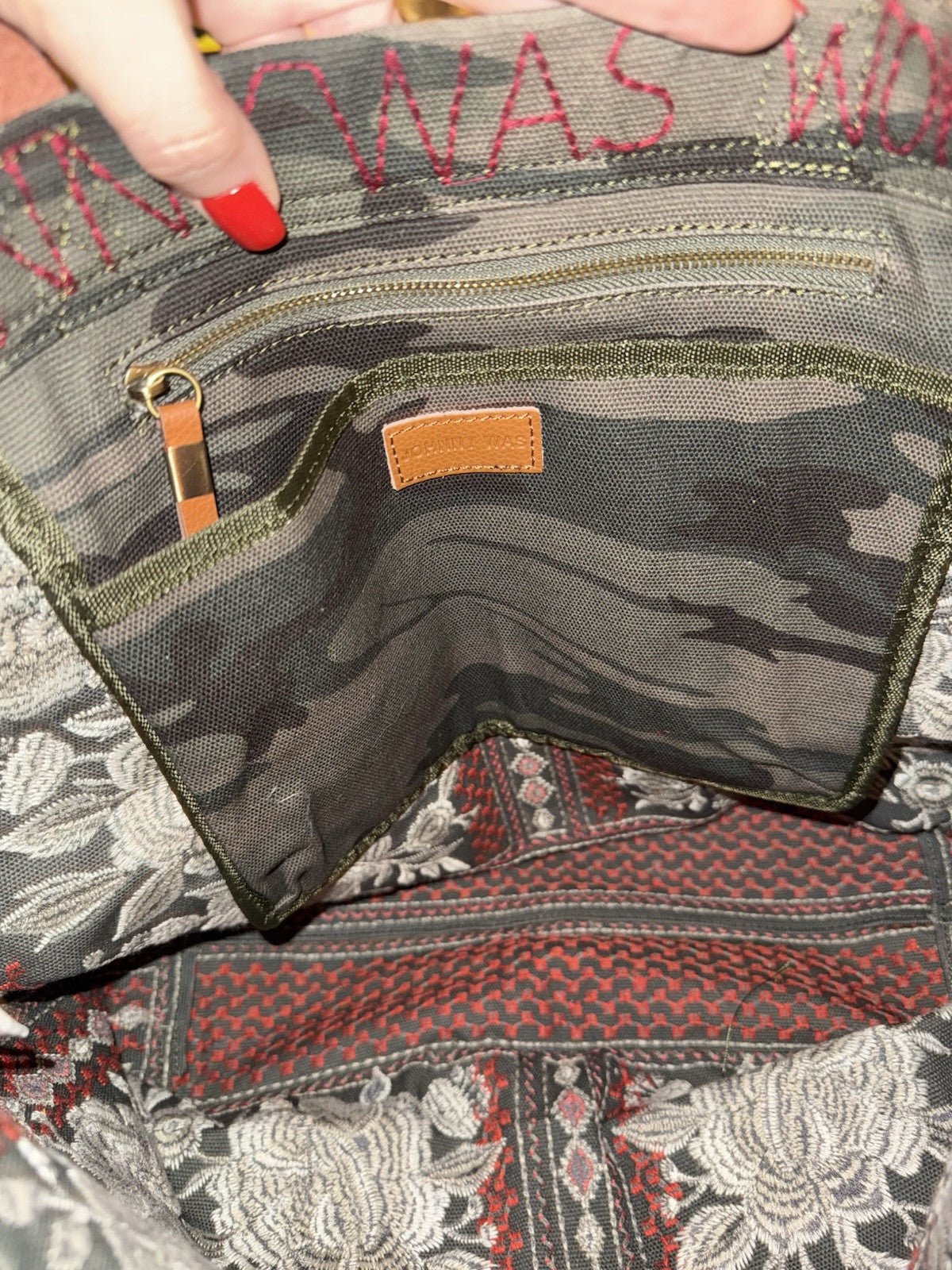 Johnny Was Canvas & Leather Tote Travel Bag Purse Camo & Flowers Embroidered Johnny Was