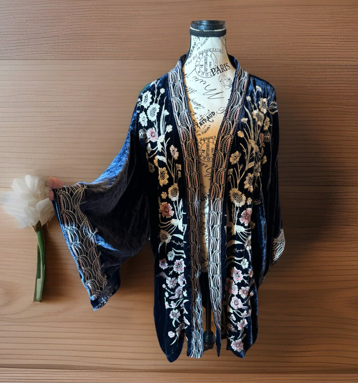Johnny Was 2X / 3X Blue Velvet Kimono Wrap Jacket Duster BOHO Oversized 30”PTP Johnny Was