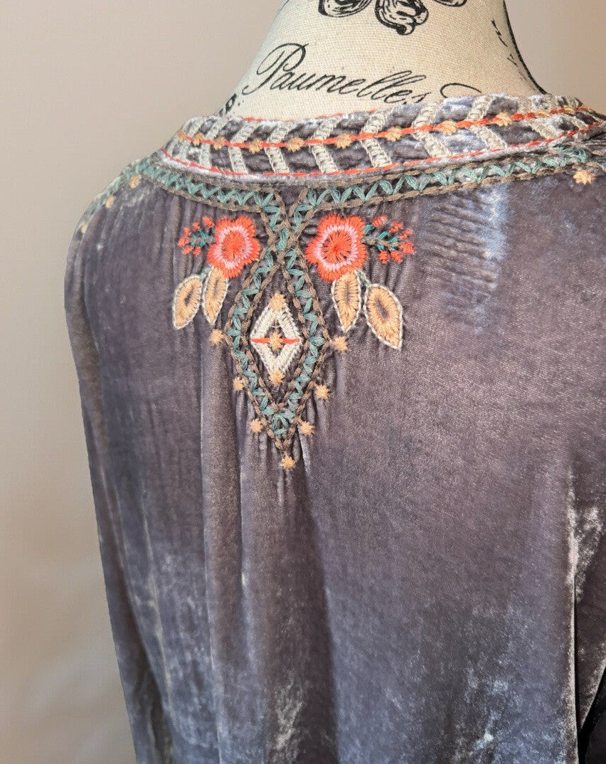 https://i.ebayimg.com/images/g/le8AAeSwhblnwijC/s-l1600.jpg