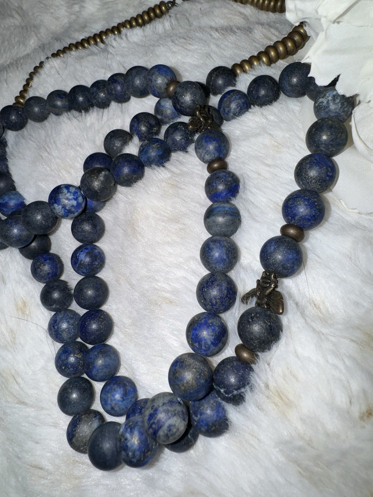 Johnny Was 38” Blue Lapis Lazuli & Brass Beaded  Necklace Provance Bee Unmarked Johnny Was